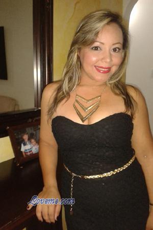 153283 - Jenifer Age: 45 - Colombia